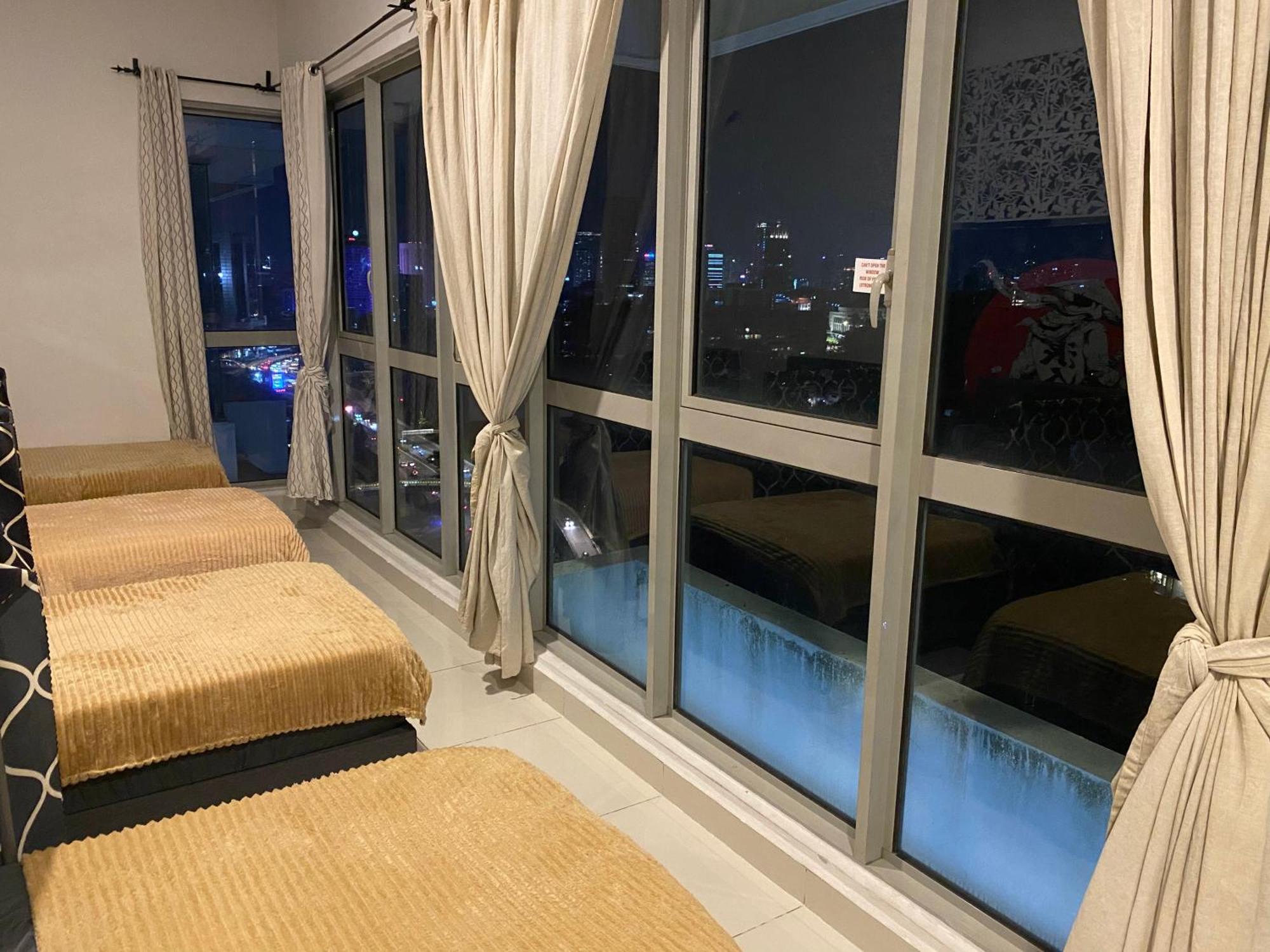 Regalia Bestfriend Hostel 吉隆坡 外观 照片