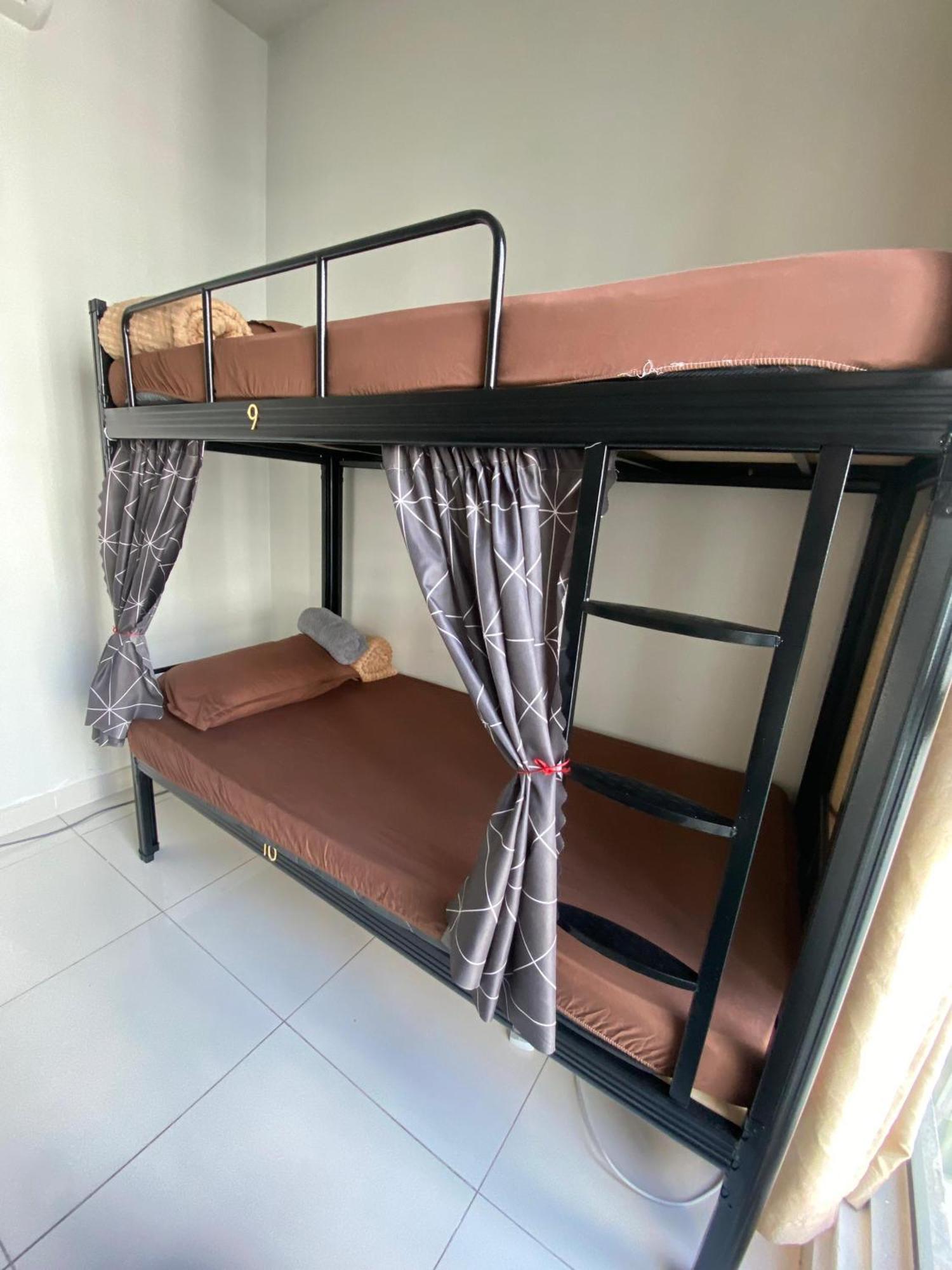 Regalia Bestfriend Hostel 吉隆坡 外观 照片