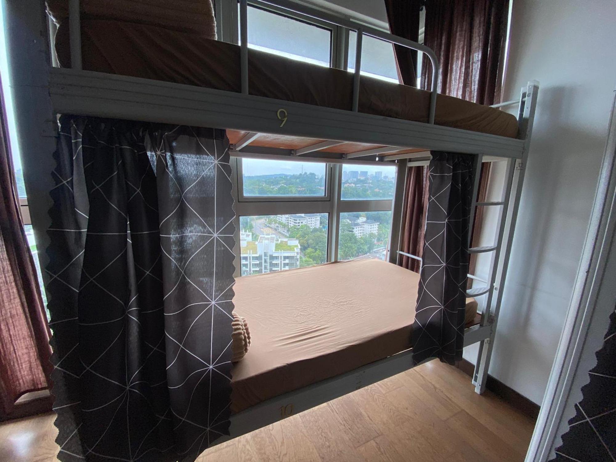 Regalia Bestfriend Hostel 吉隆坡 外观 照片